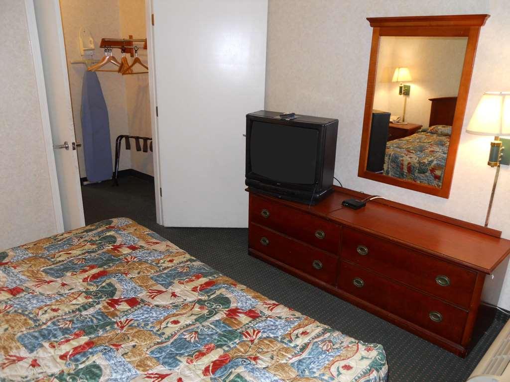 America'S Best Inn & Suites - Decatur Room photo