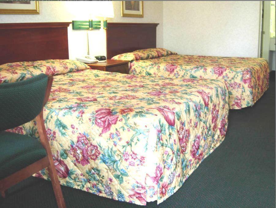 America'S Best Inn & Suites - Decatur Room photo